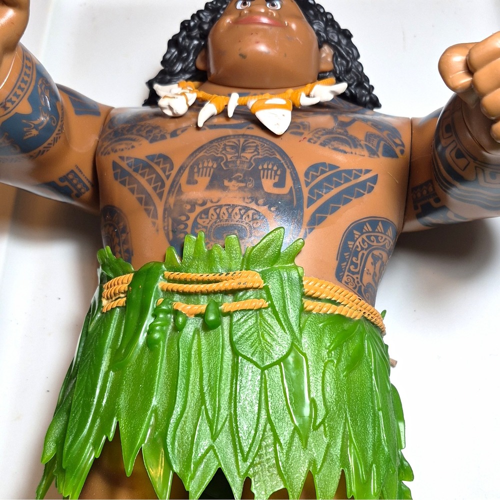Hasbro Disney Moana Maui Action Figure 2016 Plastic Leaf Skirt b8307 71661 Read